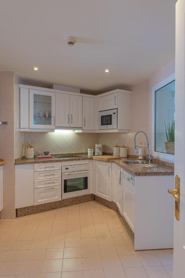 Luxurious Penthouse In Ventura Del Mar Puerto Banus Appartement Marbella Buitenkant foto
